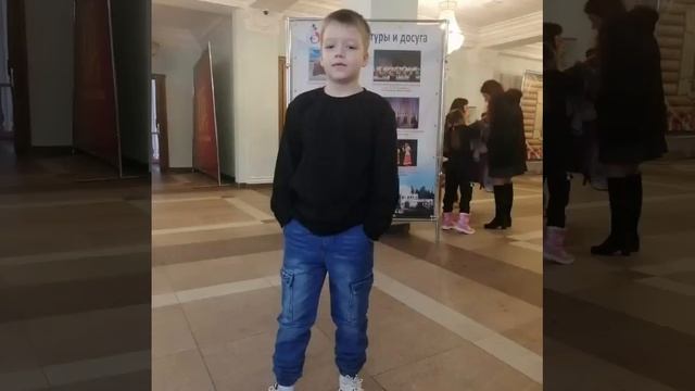 Даня Про новая песня девчонка!