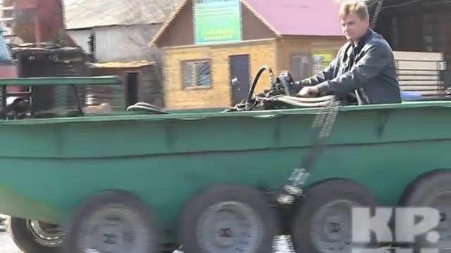 Сибиряк изобрел полулодку-полутанк смотреть онлайн