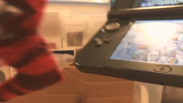 Reala try play Ultimate Mortal Kombat for the DS смотреть онлайн