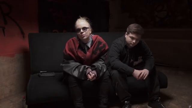 PHARAOH отвечает на вопросы знаменитостей GQ смотреть онлайн