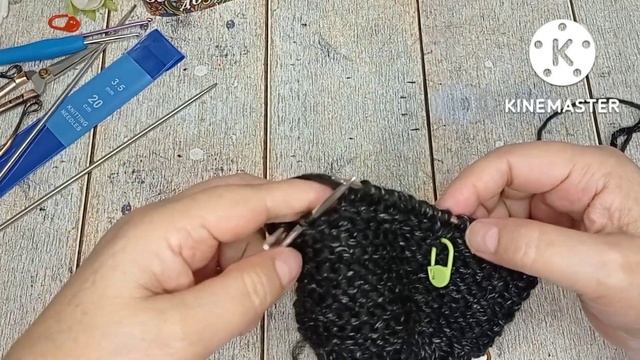 Следки с укреплённой пяткой/вяжем спицами по кругу... смотреть онлайн