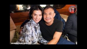 Две жены и пять детей знаменитого боксёра Кости Цзю. Как живут и выглядят супруги, а также дети