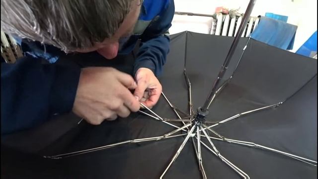 Починка ЗОНТИКА.Скрепляем Спицы на Медную Проволоку.Будет Служить.Еще Несколько Лет. смотреть онлайн