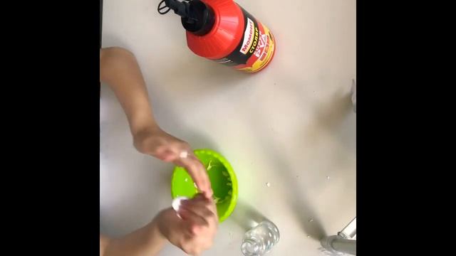 ЭКСПЕРИМЕНТ!!! КЛЕЙ МОМЕНТ СТОЛЯР СУПЕР ПВА НИКОГДА НЕ ПОКУПАЙТЕ ЕГО !!! СЛАЙМЫ ❤️ смотреть онлайн