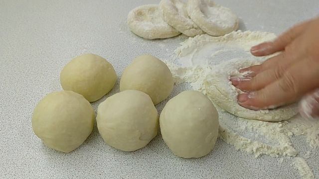 Тонкий лаваш на сковороде.Домашний лаваш. Легко готовить‼️ смотреть онлайн