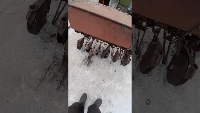 Начал делать зерновую сеялку. смотреть онлайн