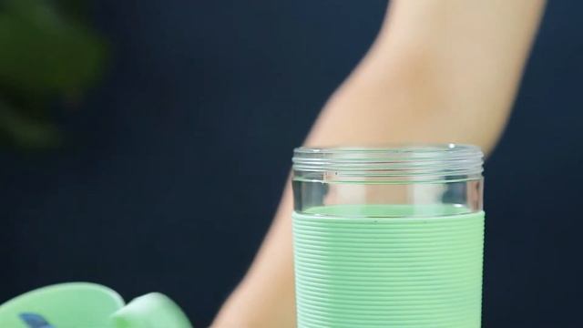 Top 5: Best Portable Blenders for 2021 / Personal Blender for Shakes, Smoothies, Juice, Cocktails смотреть онлайн