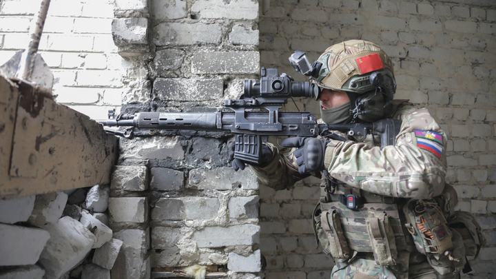 43 часть Украинские фашисты уничтожаются в Авдеевке,Кременной.Марьинке .Украинские военнопленные. смотреть онлайн