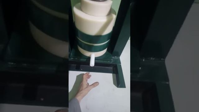 Маслопресс холодного отжима ручной 50тн смотреть онлайн