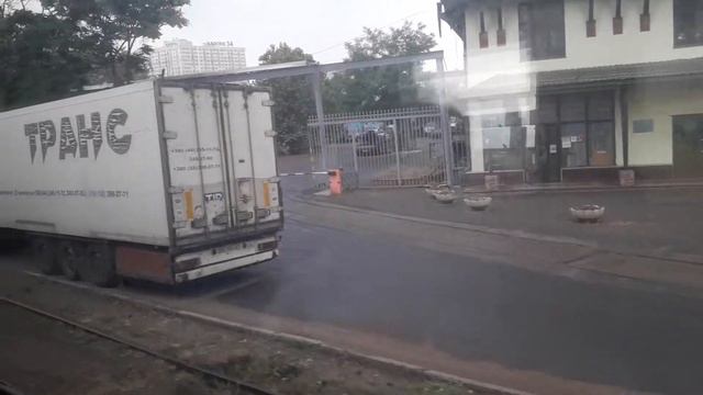 Отправление от ст Одесса-Главная. Вид с окна электропоезда Одесса-Белгород-Днестровский. смотреть онлайн