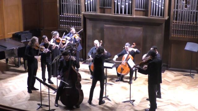 Геза Фрид Elephant Variations для контрабаса и струнных на тему Сен-Санса, соч. 91 смотреть онлайн