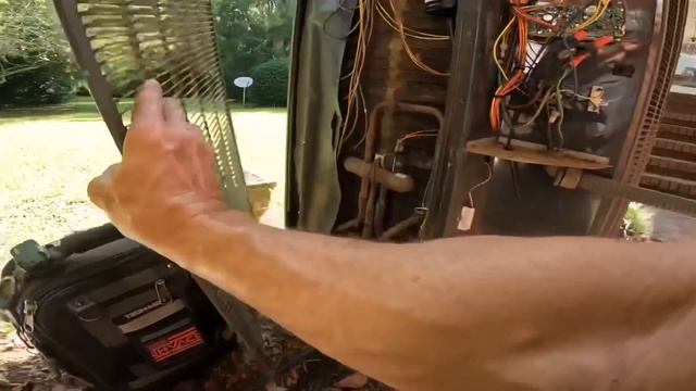 Charging Trane XL16i With Comfort Link Zone System смотреть онлайн