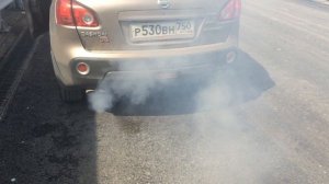 Выхлоп после попадания куска керамического изолятора от свечи в цилиндр....