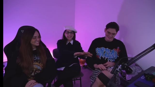 ROCIO TOCA AL MARIANA 😳 Y EL MARIANA SE INDIGNA смотреть онлайн