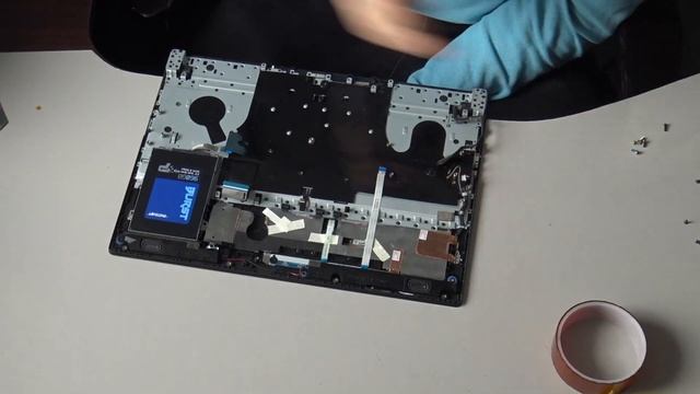 Lenovo Legion Y530 15ICH- Disassembly and screen replacement / Rozbieranie laptopa i wymiana matryc смотреть онлайн