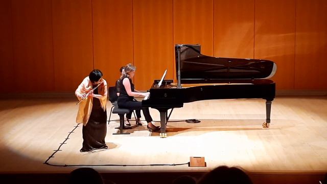 POULENC::: Sonata for flute and piano::: Mihi Kim, flute - Catherine Lanco, piano смотреть онлайн