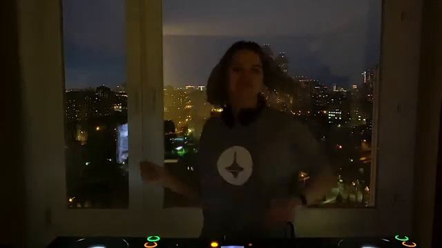 Pola. Home live dj set. смотреть онлайн