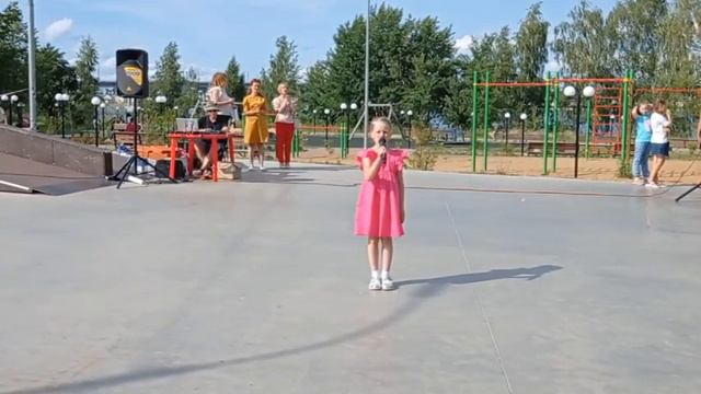 ДШИ №2 Егорова Дарья "Солнечный круг" смотреть онлайн