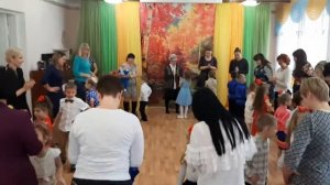 Танец "Полечка для мамочка"