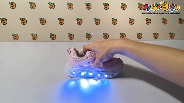 Кроссовки Pasito на липучке и шнуровке с голографическими вставками розовые