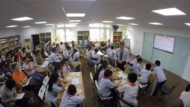 English Demo Lesson (with Commentary)