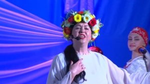 "Боже, храни Россию". Поёт Елена Анфиногенова, танцевальный коллектив "Мири-Dance" г. Котовск