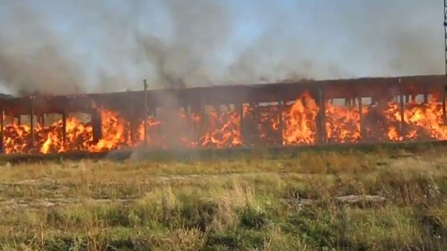 Пожар на льнозаводе г.Кировск 25.10.2014 смотреть онлайн