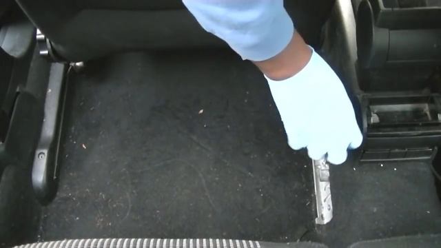 Снятие переднего сидения Golf 4 смотреть онлайн