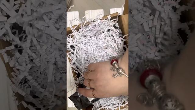 Unboxing April 2021 Owlcrate. Распаковка апрельского американского книжного бокса. смотреть онлайн