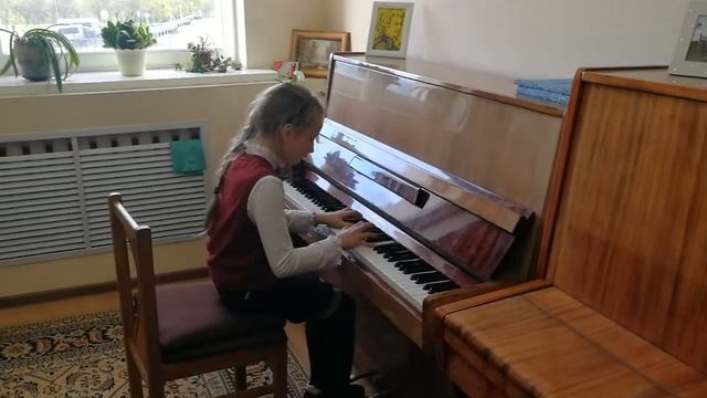 Бирюкова София, 2 класс, А. Гедике Этюд G-dur смотреть онлайн