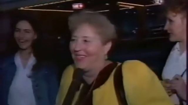 Алла Пугачева в США смотреть онлайн
