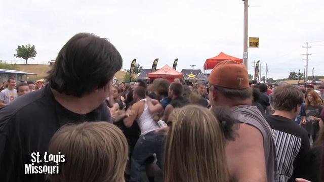 2012 Mayhem Mosh Pits смотреть онлайн