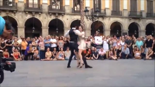 El Tango es rioplatense. Mora Godoy y Marcos Ayala смотреть онлайн