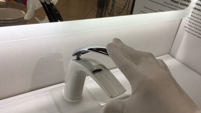 SMESITEL-ONLINE.RU | КУПИТЬ СМЕСИТЕЛЬ Webert Aria AI830102844 для раковины белый с ручкой хром смотреть онлайн