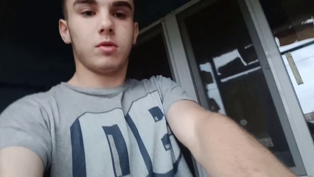 Учусь отжиматься на 1 руке за неделю Ч.1/2 !!! (7/69 Видео) смотреть онлайн
