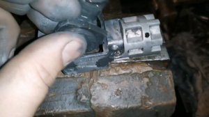 Установка новой кулисы ауди 100 с4 2.3 AAR в 2021г,замена карданчика штока мкпп