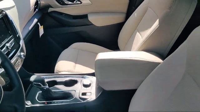 2023 Chevrolet Traverse AWD 4dr LS w/1LS Hagerstown смотреть онлайн