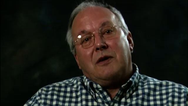 Inside Live & Let Die смотреть онлайн