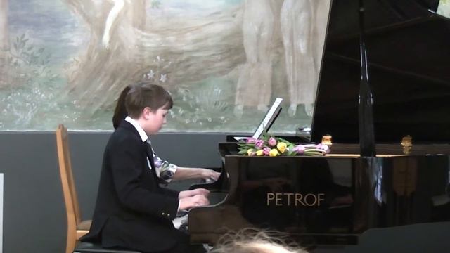 И.-С. Бах Концерт для ф-но с оркестром Ля мажор 1 часть исп. Михалёв С. и Дранга Л. Ю. смотреть онлайн