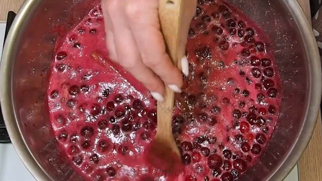 Идеи для праздничного маникюра