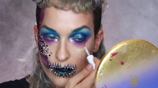 GLAM RHINESTONE SKULL MAKEUP | POMPOWEEN 2020 смотреть онлайн