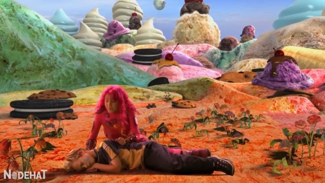 Ele despertou o PODER de CONTROLAR TUBARÕES ao ficar naufragado em uma TEMPESTADE no OCEANO - RECAP смотреть онлайн