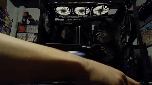 Sapphire Nitro+ AMD Radeon RX 7900 XTX | Unboxing, Installing, And Benchmarked!