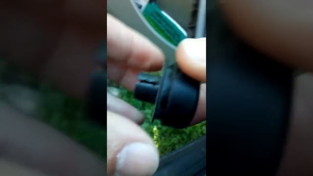 Рено Кангу - 1 снятие ручки с двери водителя смотреть онлайн
