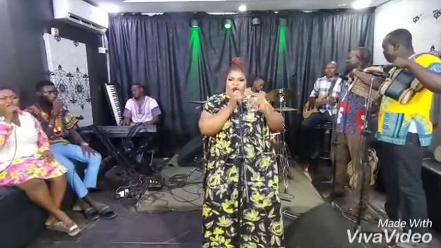 See what Allwell Ademola did on Rotimi Salami's birthday..... смотреть онлайн
