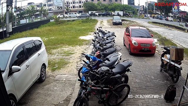 DS-2CD2085FWD-I HIKVISION CAMERA смотреть онлайн