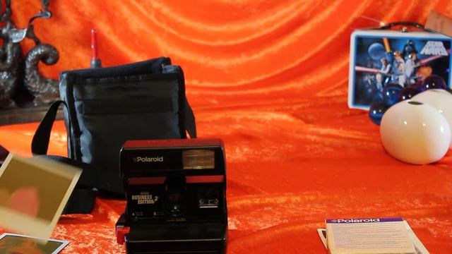 Polaroid 600 Business Edition 2 unboxing of sorts. смотреть онлайн