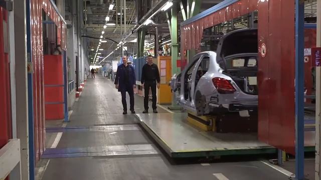 Секрет раскрыт! Автоматическая линия сборки Mercedes или как это все сделано? смотреть онлайн