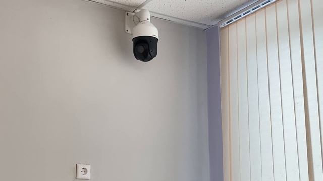 Поворотная IP камера в школе №134 смотреть онлайн