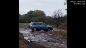Nissan X-Trail (Т30) vs Suzuki Grand Vitara. Грязь, смех и свежий воздух..